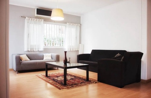 Taqseem Laselky Apartamento | Lisianthus Blossom Hideaway 2BR