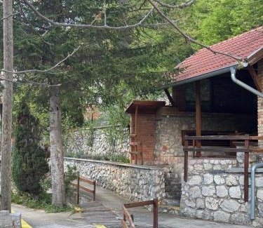 Strmosten Apartamento | Lisine Ribnjak
