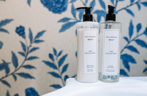 Dromore Cama Y Desayuno | Familiar-Baño en la habitacion-The Garden Room