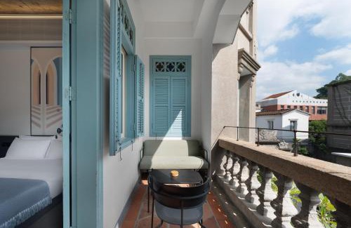 Siming Casa | Listen to the 19th century German castle hotel
