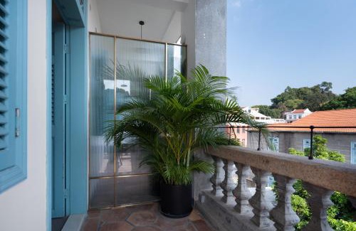 Siming Casa | Listen to the 19th century German castle hotel
