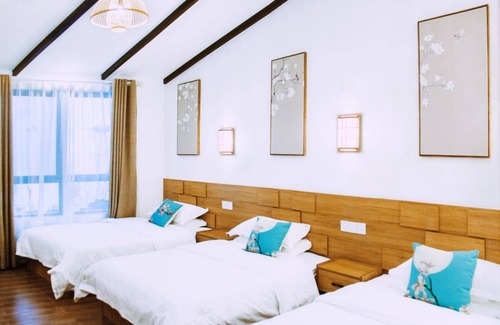 Yongding Hotel | Listening To The Rain Hall Inn