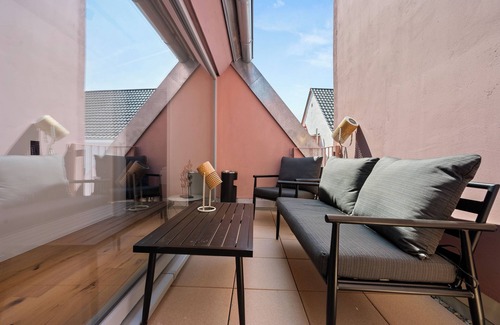 Gruenstadt Apartamento | LiT Living: Luxury - Box Spring - Grünstadt - Parking