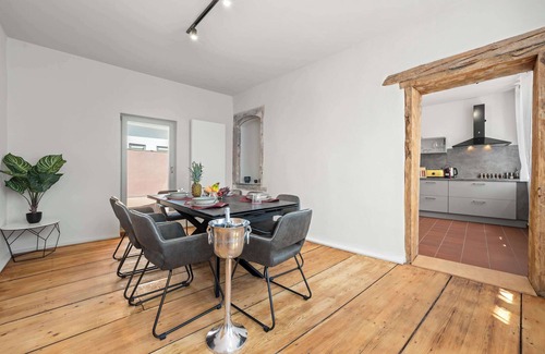Gruenstadt Apartamento | LiT LiVING: The big Luxus - Perfekt für Gruppen