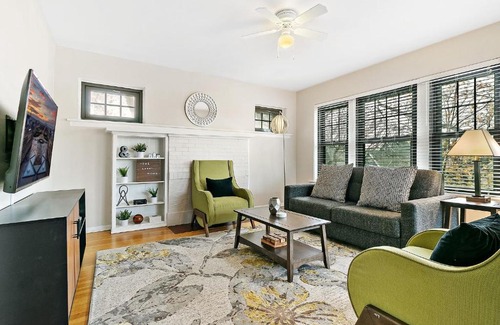 Hyde Park Apartamento | Lit & Trendy 1-Bedroom Apt in the Iconic Hyde Park