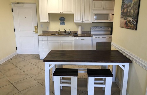 North Litchfield Beach Condominio | Litchfield Beach and Golf Resort One bedroom condo