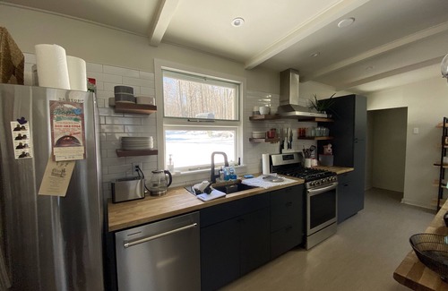 New Preston Casa | Litchfield County! Cozy & quiet, newly renovated 3 bdrm home near Lake Waramaug.