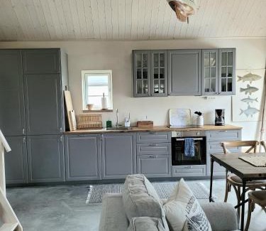 Sjorup Casa | Litet hus i mysig by nära havet
