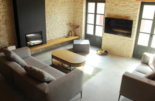 Trikolonoi Apartamento | Lithero Suites