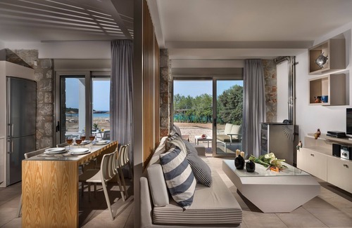 Gialos Villa | VILLA DE PIEDRA DE LUJO EN LA PLAYA - PISCINA PRIVADA - ACCESO DIRECTO A LA PLAYA