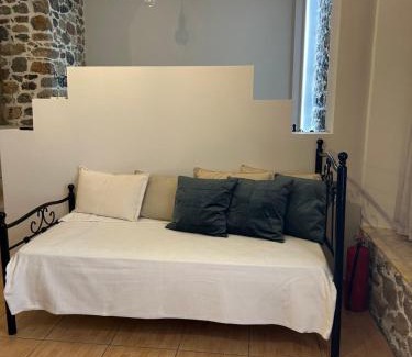 Pothia Apartamento | Lithos Family Apartment