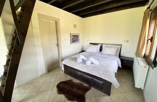 Amfikleia-Elateia Apartamento | Lithos Villas