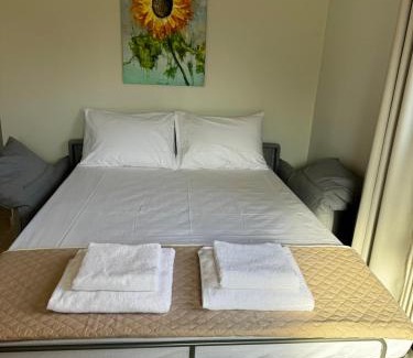 Karlovassi Apartamento | LITMUS apartments