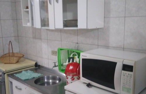 Matinhos Condominio | LITORAL DEL PARANA QUITINETE CON AR - Wi Fi gratis fibra óptica.