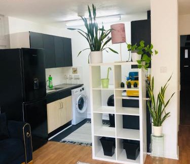 Junction Apartamento | Little apartment 20 min from central London