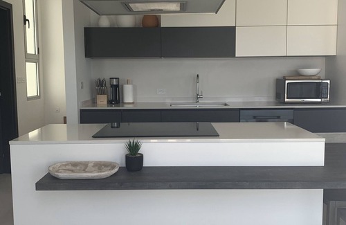 Belair Condominio | Little Bay- Stunning view, 2 bedroom sleeps 6