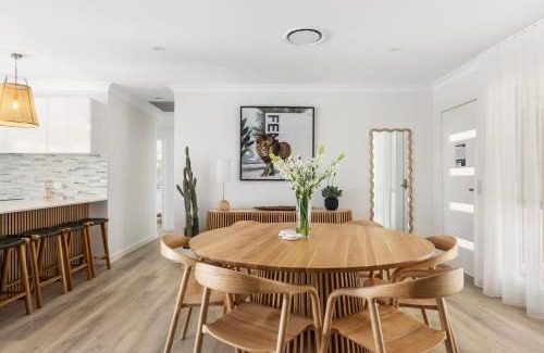 Nelson Bay Casa | Little Beach Vibes