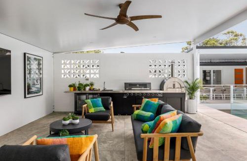 Nelson Bay Casa | Little Beach Vibes
