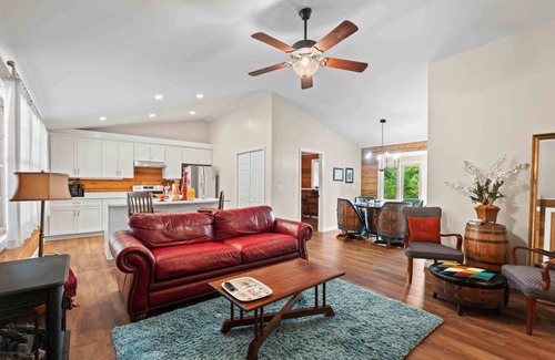 Highlands Hills Casa | Little Birds Nest Sum