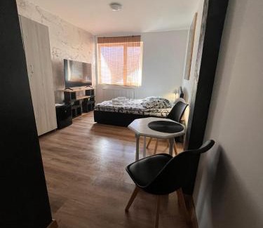 Tirgu Mures Cama Y Desayuno | Little Bistro House