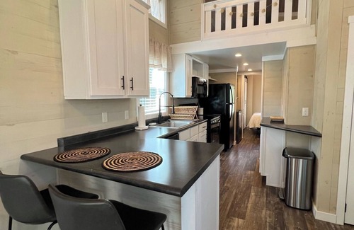 Stuart Casa | Little Bit on Paradise - Cozy canal front little house with 3 beds