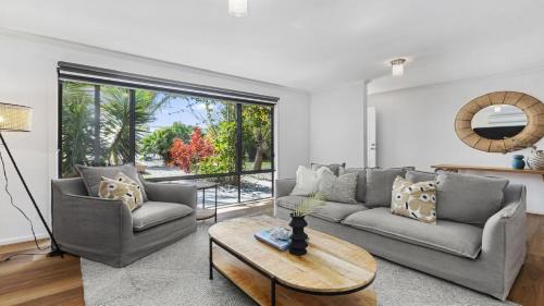 Aldinga Beach Casa | Little Boat Beach House at Aldinga Beach by Wine Coast Holiday Rentals