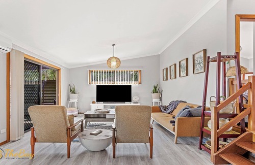 Lemon Tree Passage Casa | Little Bobby - Pet Friendly - WiFi - Air Con - Huge Deck