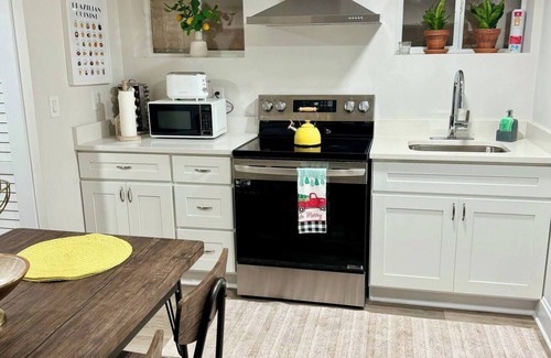 Ironbound District Apartamento | Little Brazil - Cozy 2BR Apt. 30 mins from NYC!