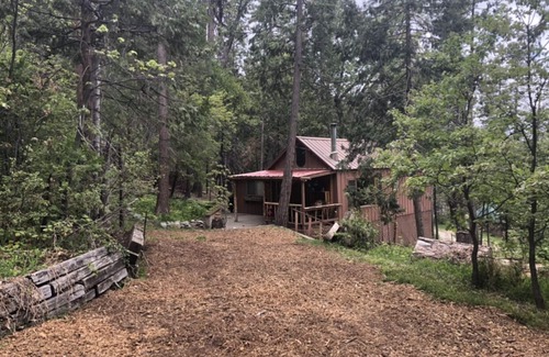 Big Creek Cabina | Little Cabin In The Woods