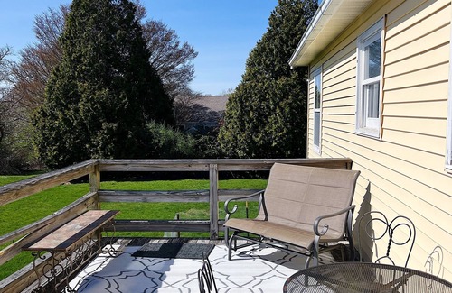 Little Compton Casa | Little Compton Summer Escape, 5 min from the beach