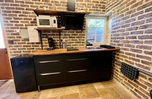 Chatellerault Apartamento | Little cottage with garden in Chatellerault
