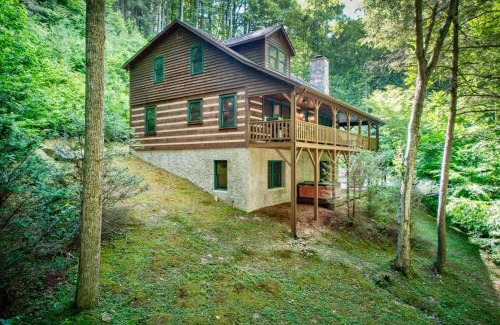 Boone Cabina | Little Creek Lodge
