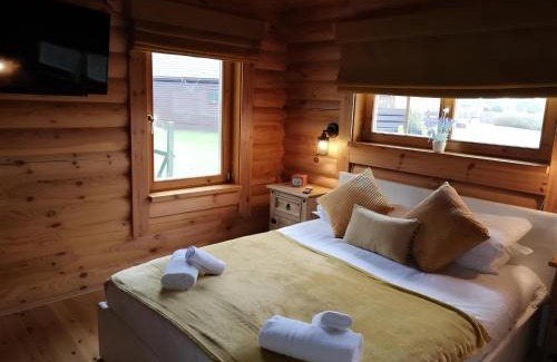 Bridlington Casa | Little Eden Country Park, Bridlington with Private Hot Tubs