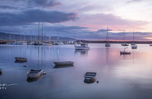 Apollo Bay Cabina | Little Gem - set in a popular caravan park