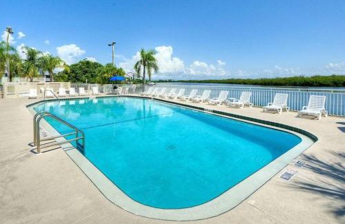 Ruskin Apartamento | Little Harbor Resort #114 Tampa Bay FL Beach, Bayside & 2 Pools