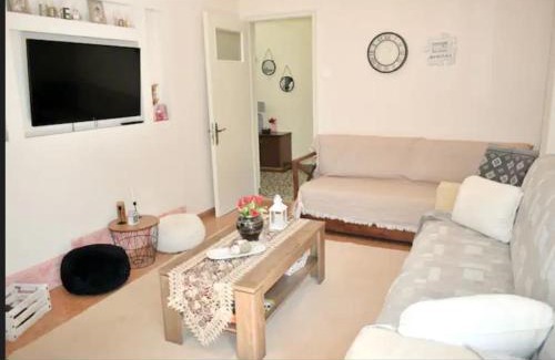 Mavromati Apartamento | Little House