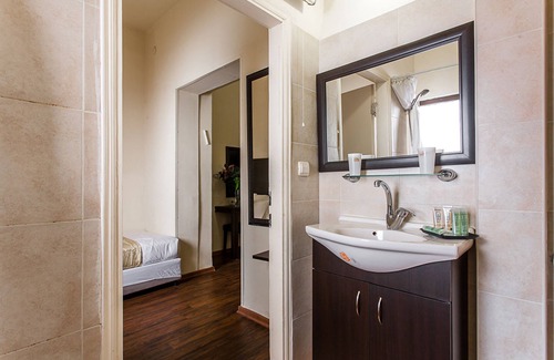 Rehavia Hotel | Little House in Rehavia