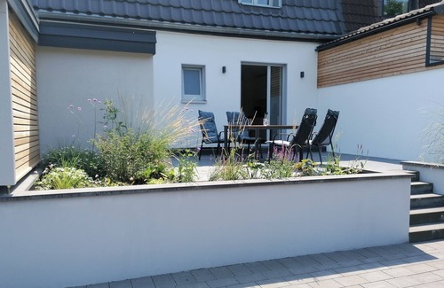 Hoexter Casa | Little house on the historic city wall