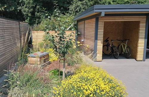 Hoexter Casa | Little house on the historic city wall