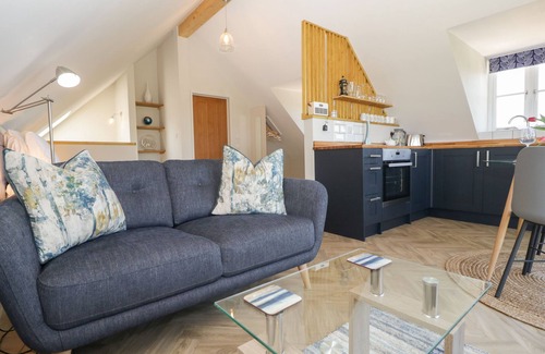 Fiddington Cabaña | LITTLE KNAPLOCK, romantic in Combwich, Somerset
