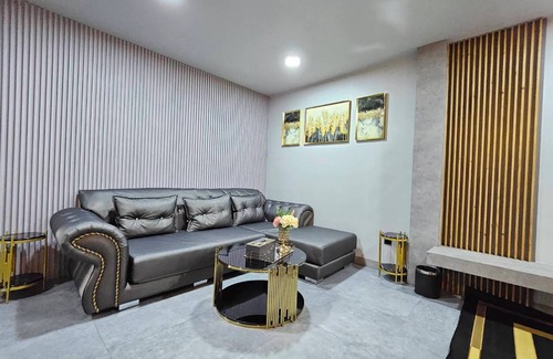 Phuket Hotel | Little Loft Hotel