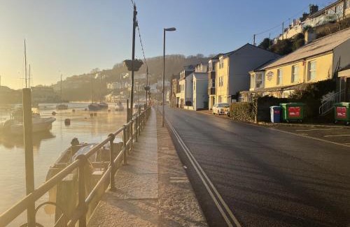 West Looe Casa | Little Mainstone Guest House