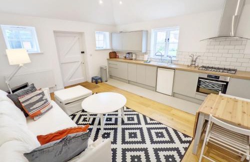 Tangmere Casa | Little Maplewood, Tangmere