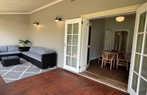 Dubbo Cabaña | Little Nest Stays Dubbo