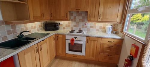 Padstow Casa | Little Oaks Chalet - St. Merryn, Padstow