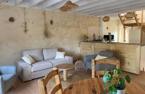Champnetery Casa | Little owl lodge