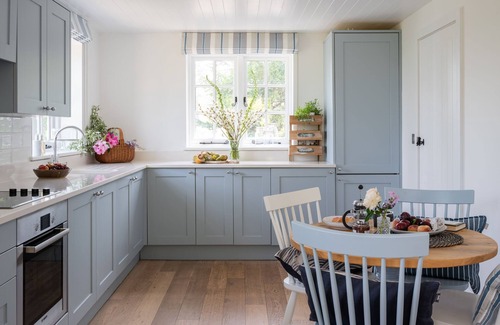 Salcombe Cabaña | Little Pebble - a house that sleeps 2 guests in 1 bedroom