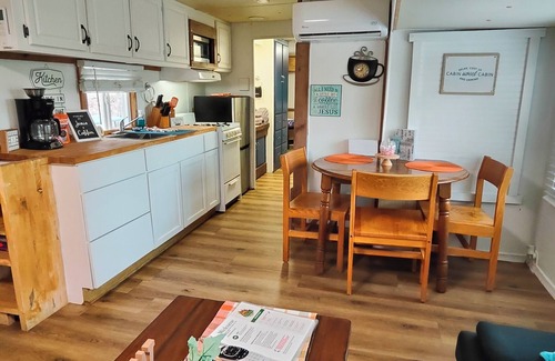 Columbia Casa | Little Rascal (tiny home) near Green River Lake, Little Rascal (tiny home) near Green River Lake