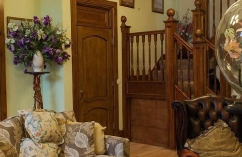 Tenby Cama Y Desayuno | Little Red Rooster Rest and Spa