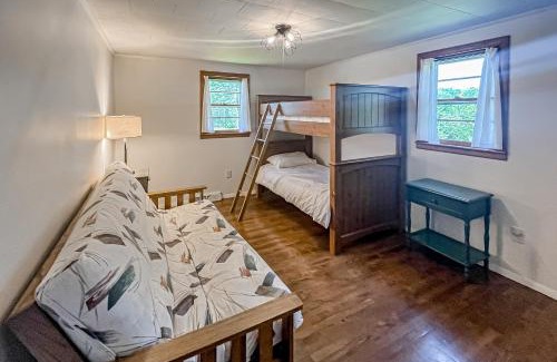 Penrose Casa | Little River Adventure
